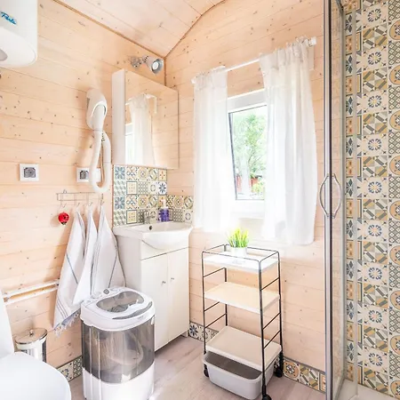 Nad Rzeka Bobolin Apartment *