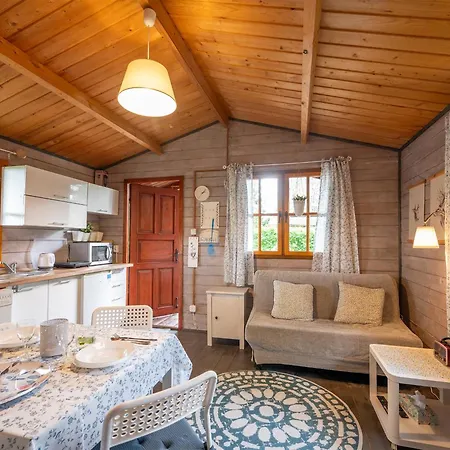 Apartment Domki Nad Rzeka Bobolin *